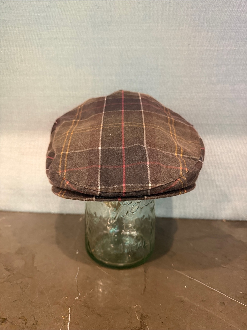 Barbour classic tartan waxed cap. NWT!!! Size 6  7/8.